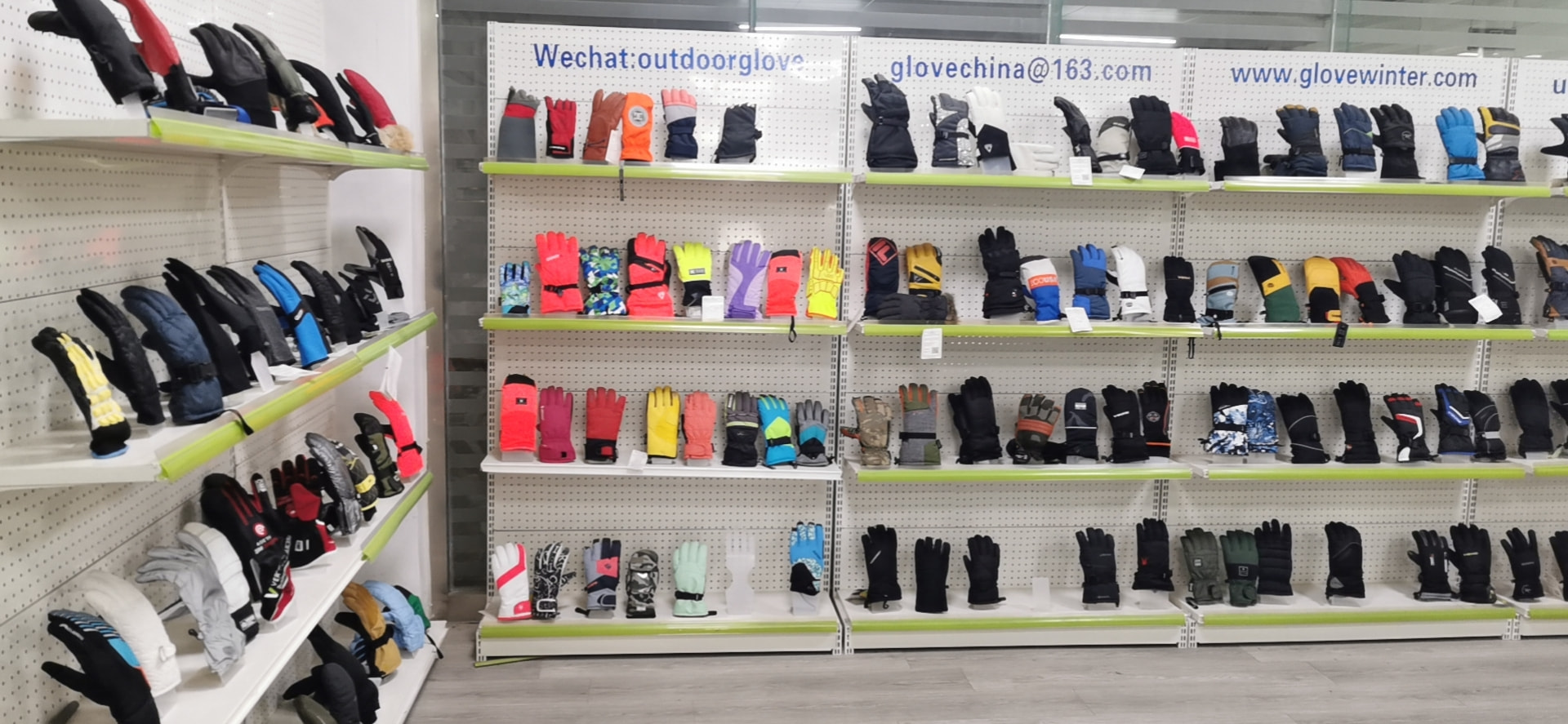 NEXTEX custom ski and winter gloves collection